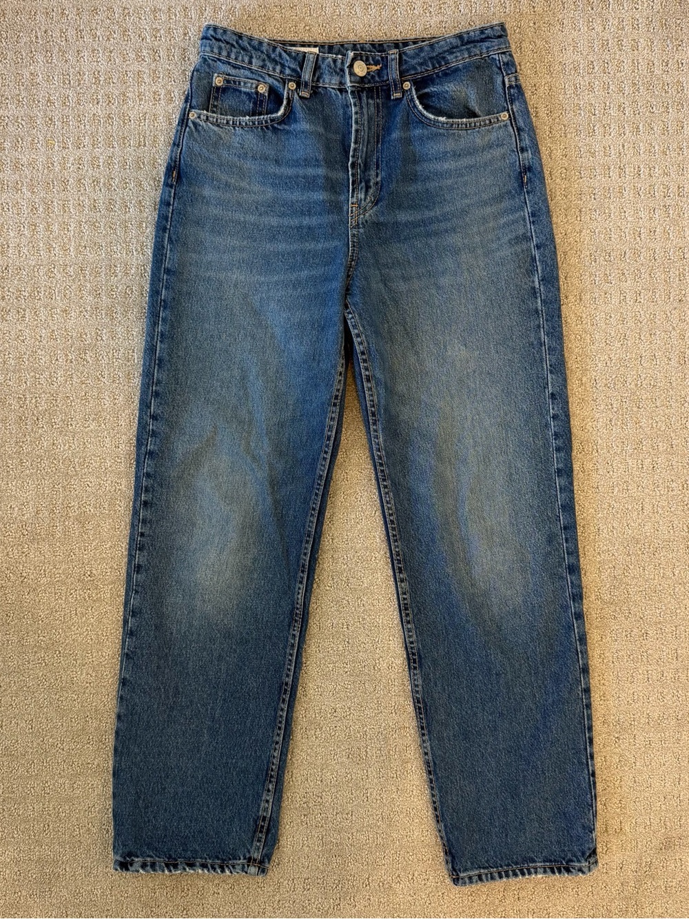 Zara Women's Mid-Blue Mom/Straight Jeans - Picture 6 of 7